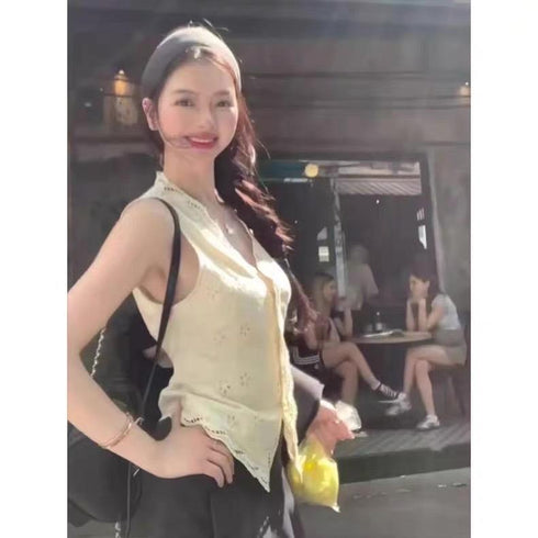 Embroider V-neck Cotton Vest With Lace Border